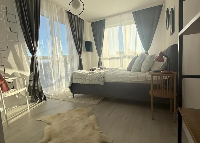 The Tower - Lovely @ Royal Towers Appartamento