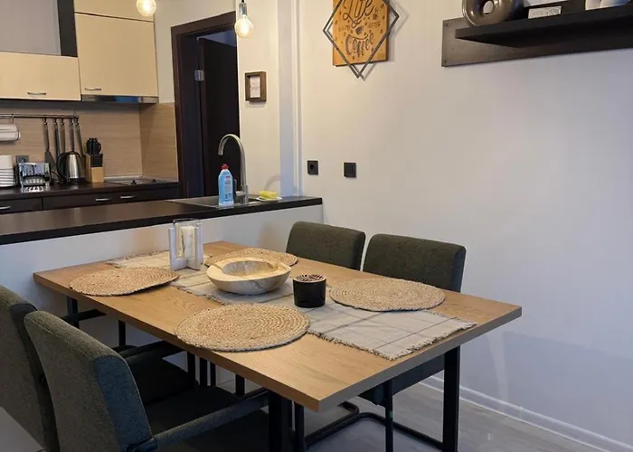 The Tower - Lovely @ Royal Towers Appartamento